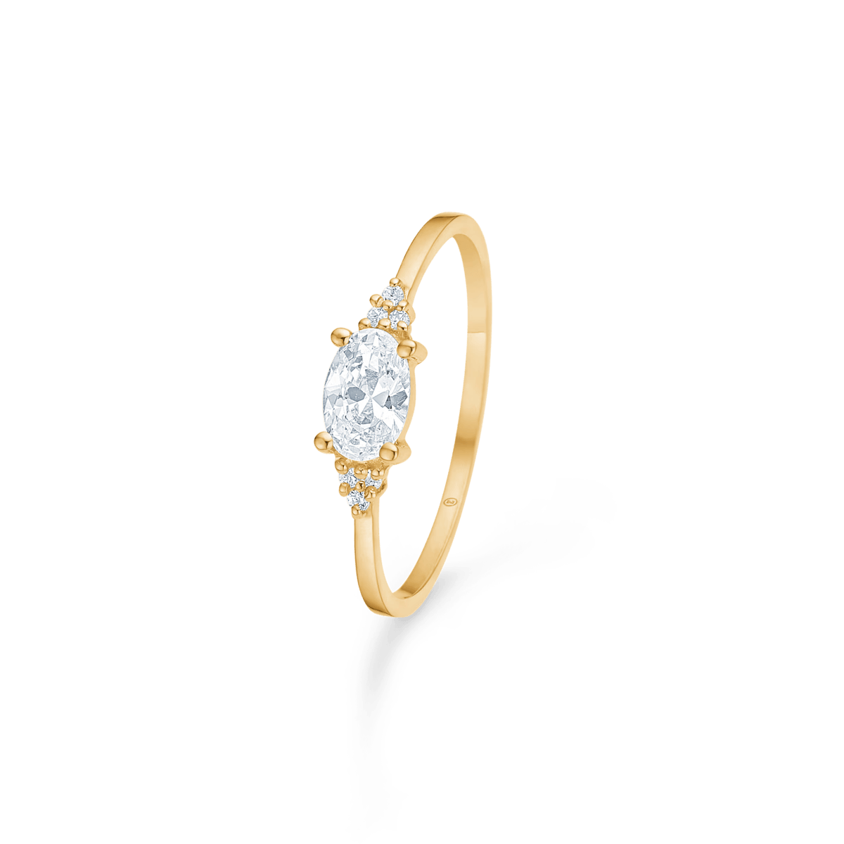 Mads Z Alicia 8 kt. Guld Ring Med Oval Zirkonia - Ringe - 3347056-001