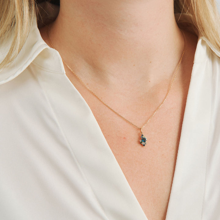 Mads Z Four Seasons Autumn Petite Blauwe Topaas hanger in 14 kt. goud 