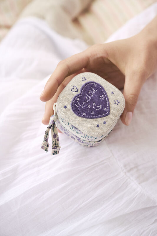 Moonesten Alice Jewelry box Purple Heart