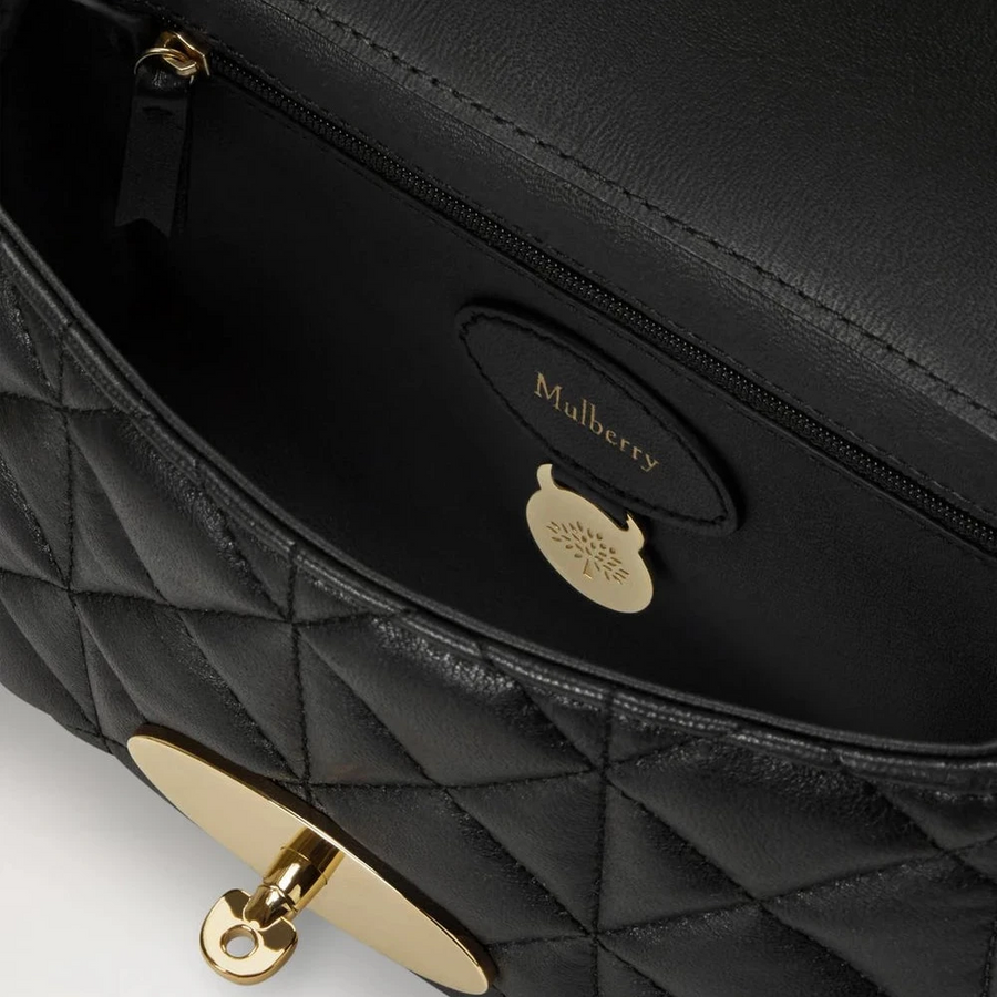 Mulberry Lily Black Quilting