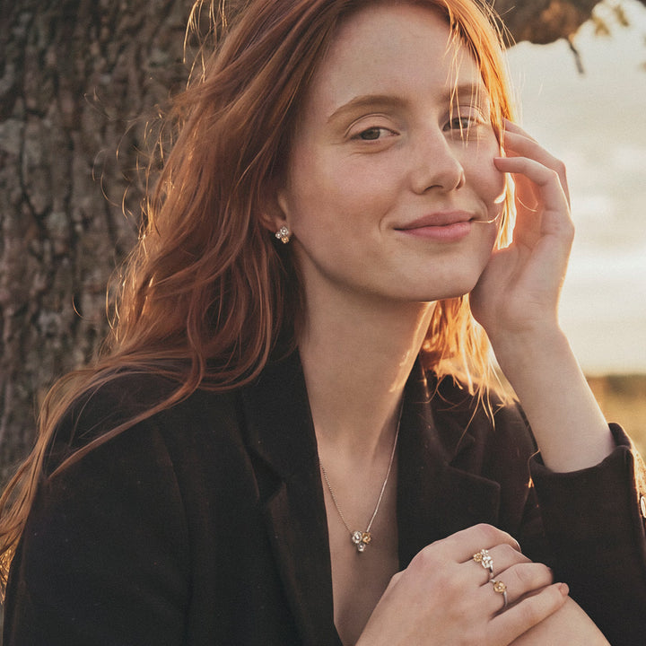 Mads Z Zilveren Fleur-ring met 14 kt goud en 0,012 ct W.Si 