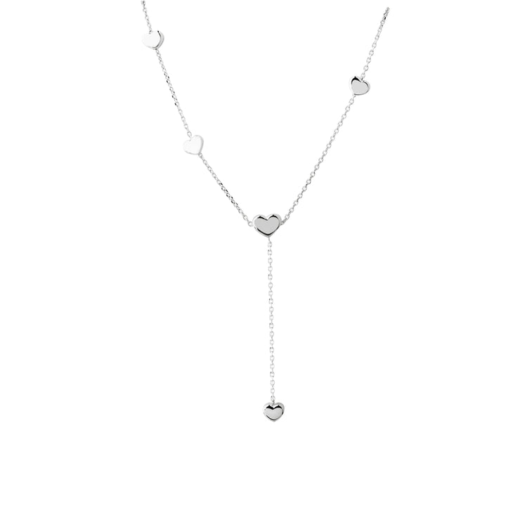 Aqua Dulce Karla Simpley ketting in zilver met kleine hartjeshangers in een licht en elegant design. Model 6700-1
