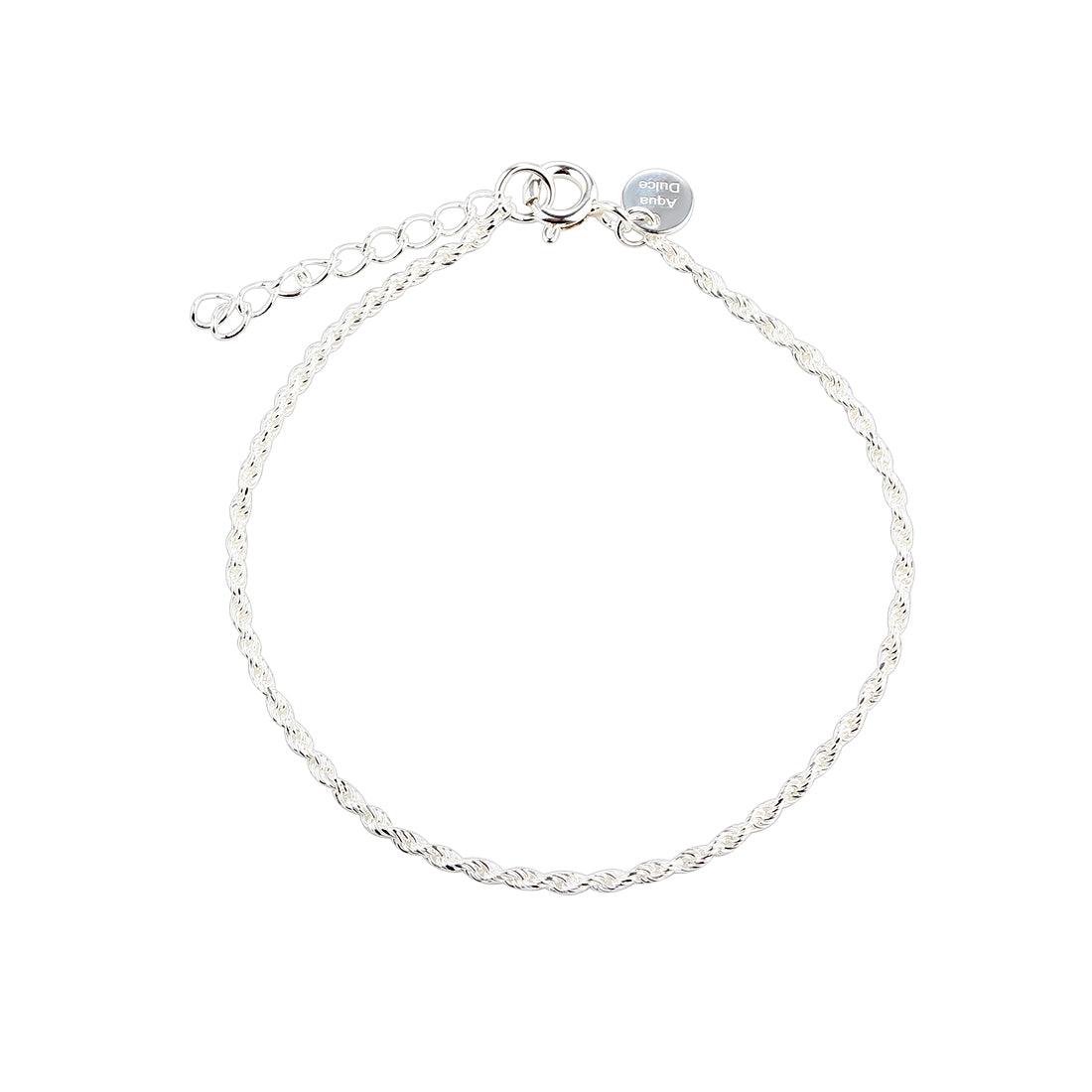 Aqua Dulce Rope Bracelet Silver toont een zilveren gevlochten armband met verstelbare ketting. Model6015-6015-1