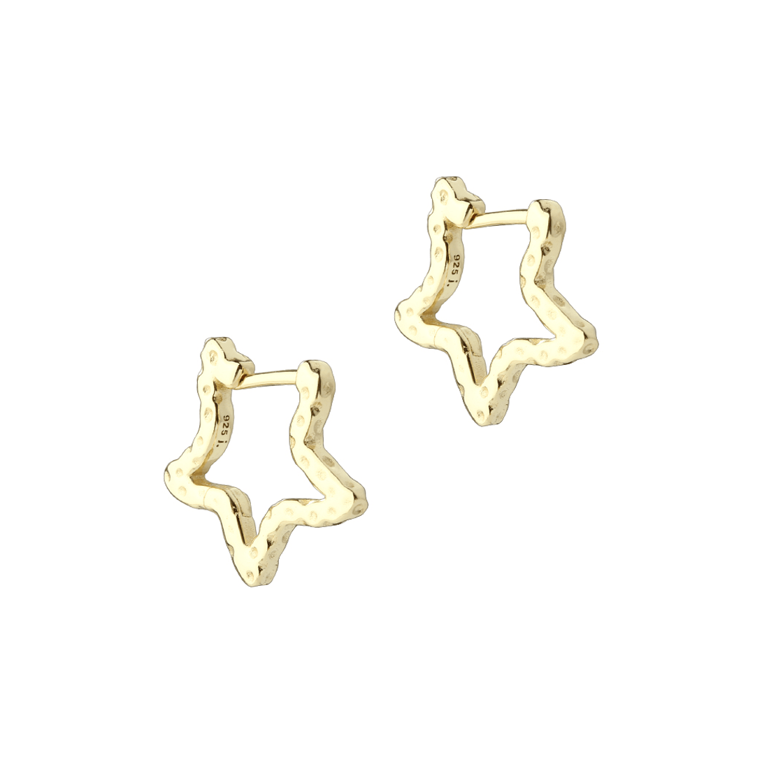 Aqua Dulce Stelle Hoops in vergulde zilveren steroorbellen met gehamerd oppervlak, Model 6160-1