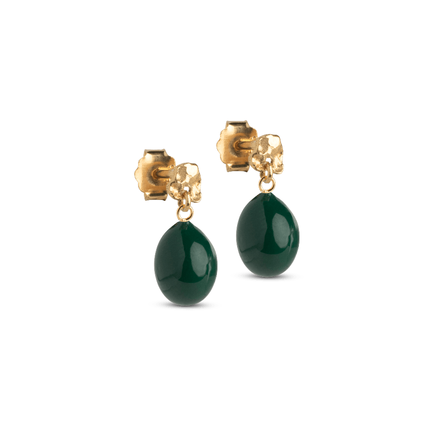 enamel-poe-studs-verguld-e385gm-petrolgroen met glanzende petrolgroene druppel en vergulde oorstekers. Model e385gm-petrolgreen-1