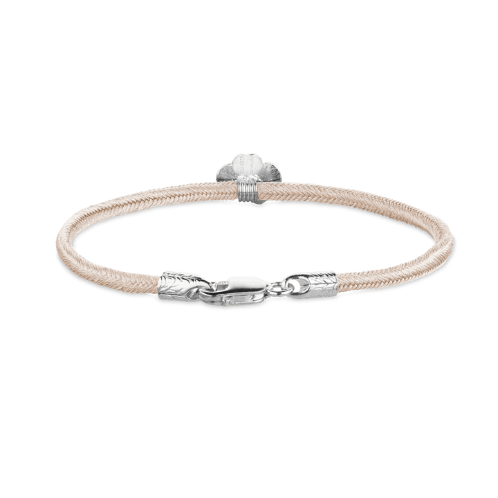 Flora Danica Klavertje Vier Zijden Armband Roze Zilver, elegante zijden armband met klavertje vier in roze en zilver. Model 907-flc-zijde-rose-s-001-2