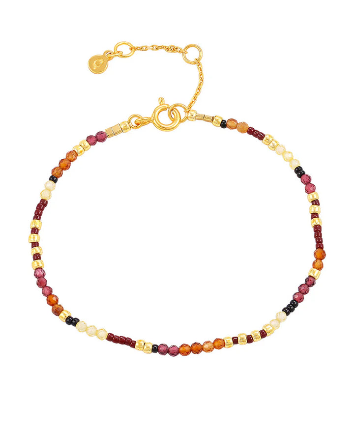 Hultquist Rowen Armband met kleine, gekleurde kralen en vergulde ketting, Model S08641G-1.