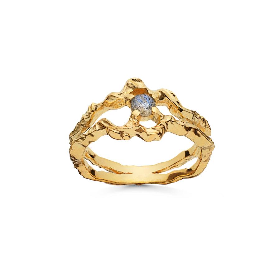 Maanesten Shelly Ring 18kt verguld zilver met organische expressie en blauwe stenen. Model 4738a-4738a-001