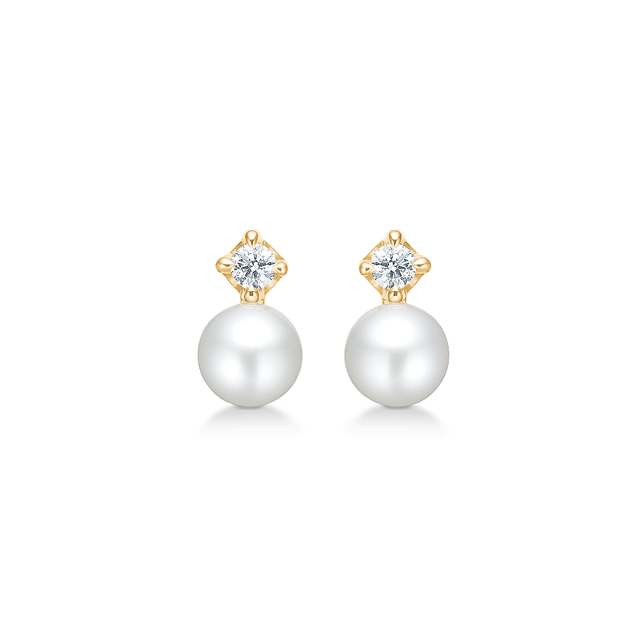 Mads Z 14kt Crown Pearl Stud Earrings 0,09ct W/SI toont elegante ronde pareloorbellen met goud en diamant, model 1513709-1.