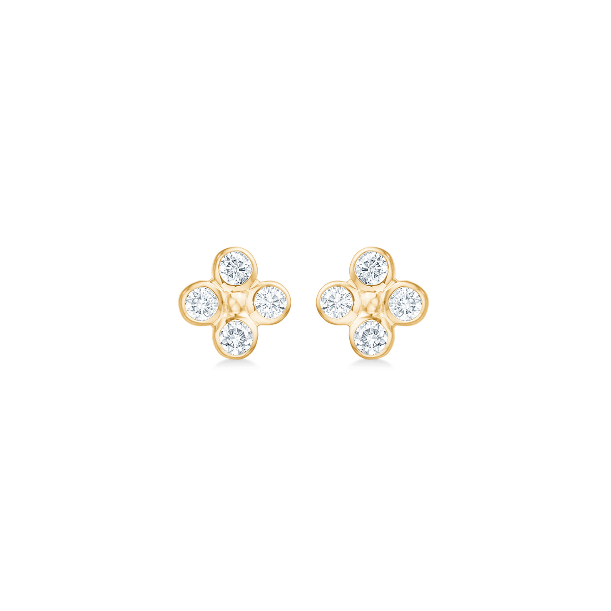 Mads Z Sophia's Bloom 14kt gouden studs met 0,16ct W/SI toont kleine bloemvormige studs in goud met diamanten. Model 1511194-1