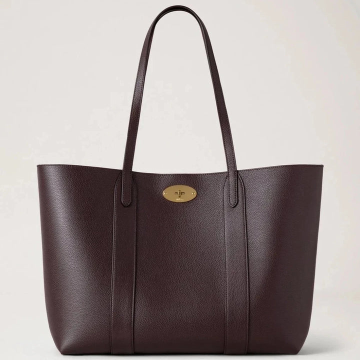 Mulberry Bayswater Tote Ebony Small Classic Grain, elegante bruin leren tas met gouden gesp. ModelHH5727205A110