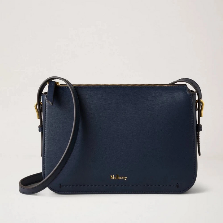 Mulberry Clovelly Pouch Micro Classic Grain Night Sky tas in donkerblauw leer met verstelbare riem, model RL8729587U888