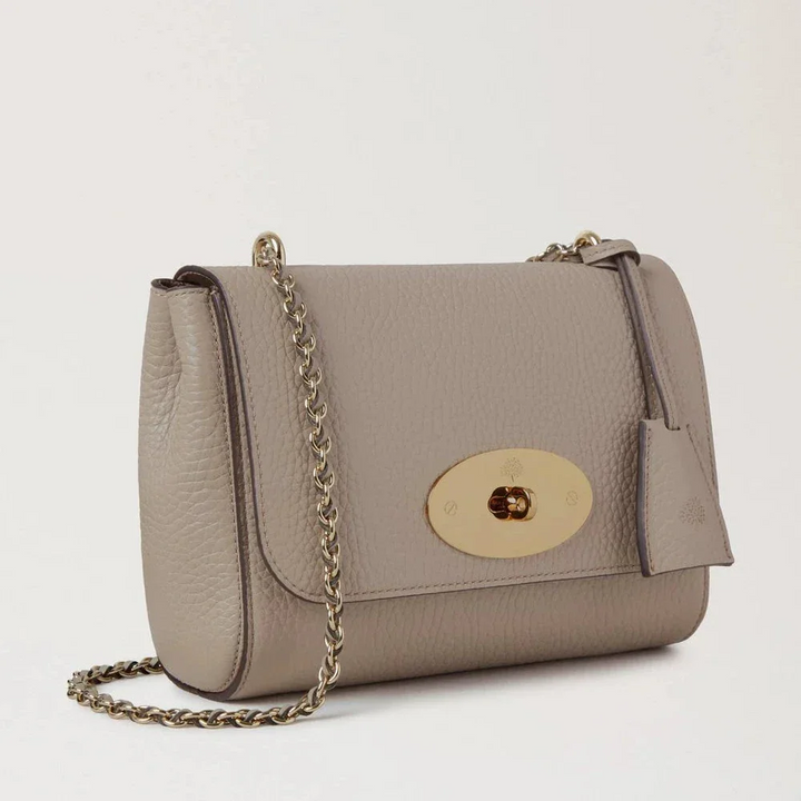 Mulberry Lily Cashmere Taupe Heavy Grain schoudertas van taupekleurig leer met kettingriem en gouden sluiting, model HH6950736F924.