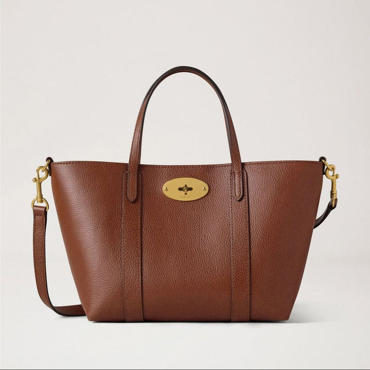 Mulberry Mini Bayswater Tote Small Classic Grain Two Tone Oak in bruin leer met gouden details, model RL8879552G110.