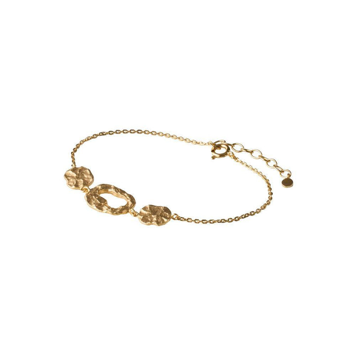 Pernille Corydon Cloud vergulde armband met gehamerde details in goud, model B-566-GP