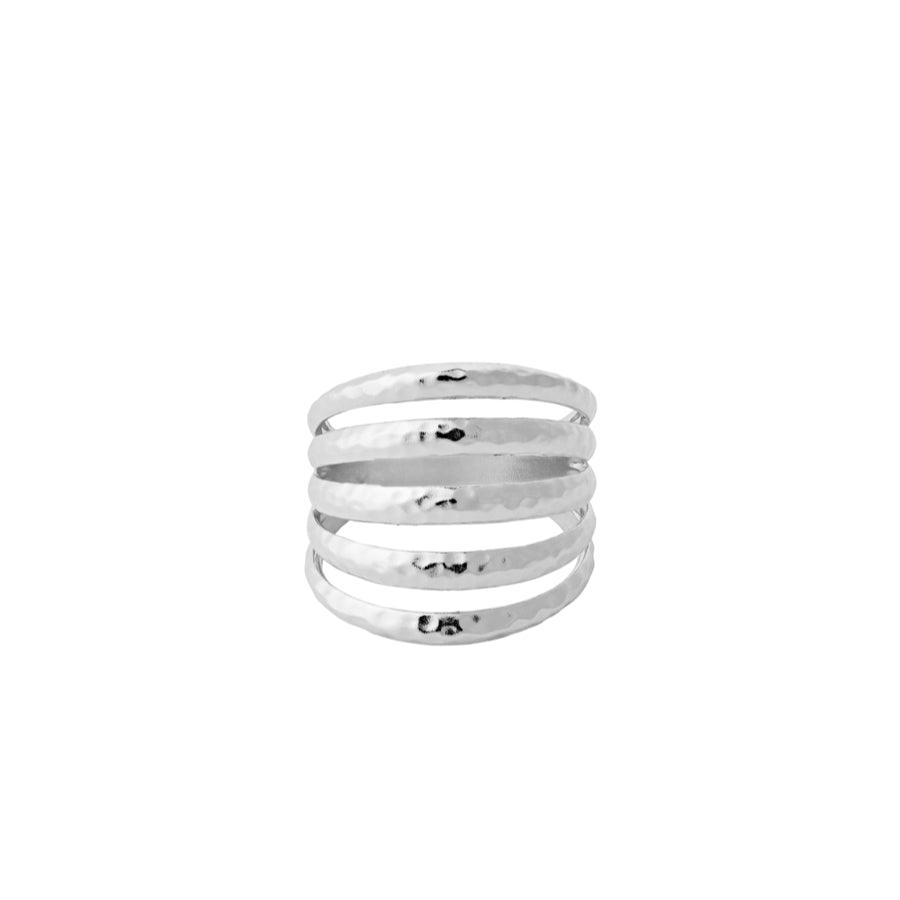 Pernille Corydon Poetry Ring in zilver, brede gehamerde ring met vier open banden. Model R-214-S-004