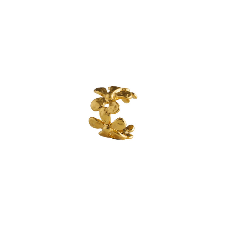 Pernille Corydon Wild Poppy Earcuff Gold Plated toont oormanchet met bloemmotief in goud. Model E-367-GP