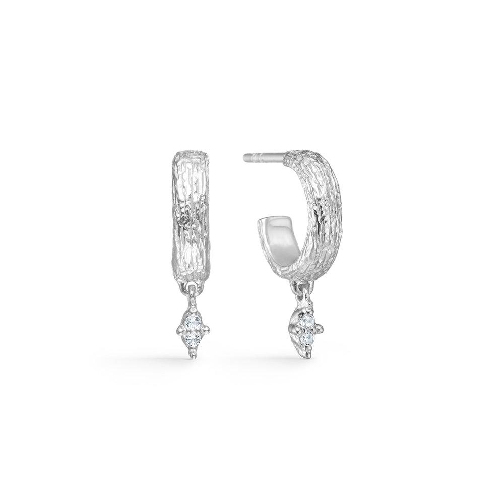 studio z cluster zilveren oorringen met zirkonia tonen elegante zilveren oorbellen met structuur en heldere stenen, Model 7117840-1