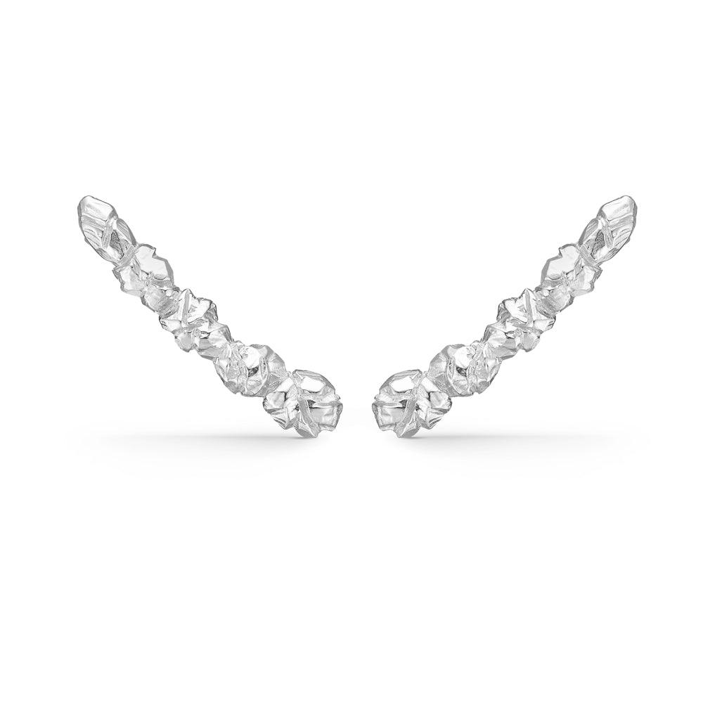 Elements ORESTIK zilveren oorbellen met ruwe kristalstructuur op een witte achtergrond. Model 7110856-1