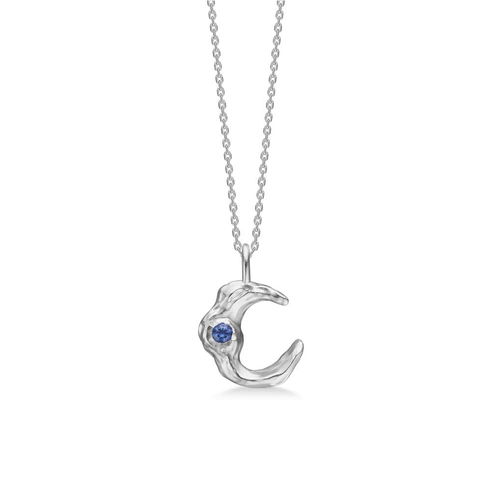 De Studio Z Lunar-hangerketting is voorzien van een zilveren maansikkel met blauwe stenen. Model 7127881-1