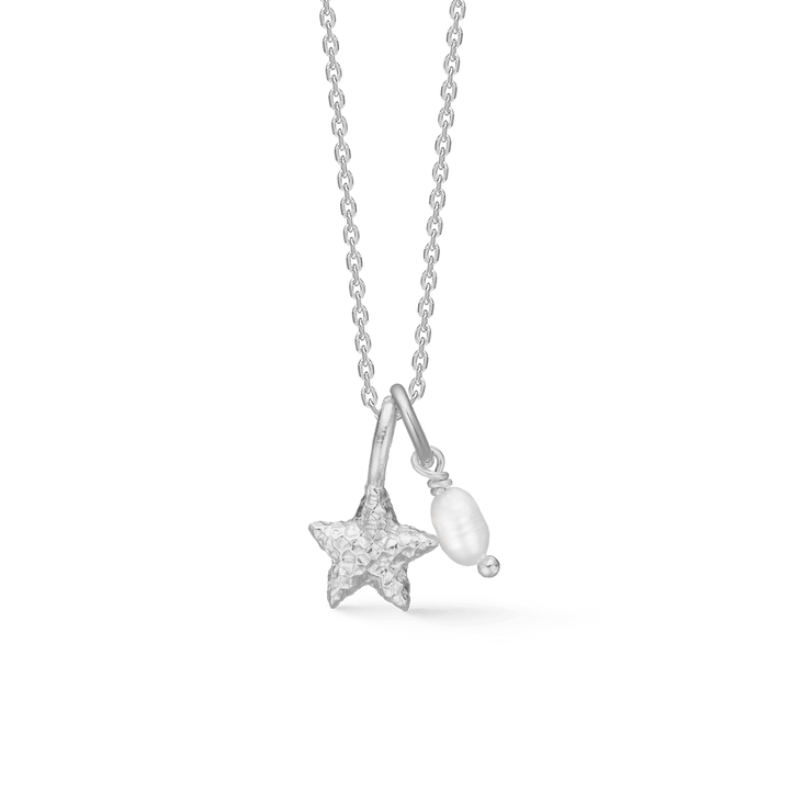 Studio Z Starfish Lustre zilveren ketting met zeester en parel hanger aan dunne ketting. Model 7123903-1