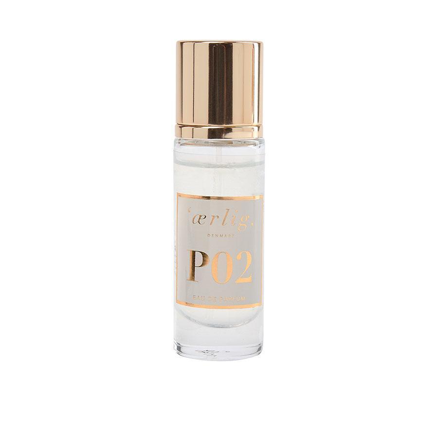 eerlijke Eau de Perfume P02 15ml met gouden deksel en label, stijlvol en eenvoudig flesje. Model p2-t-1