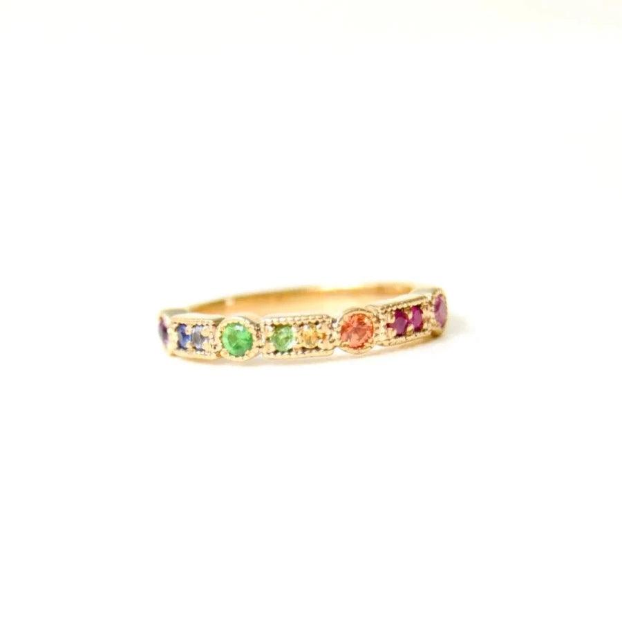 Anpé Atelier Trine Ji Ring Regnbue ring i 14 karat guld - Ringe - 27-TrineJi-Regnbue-001