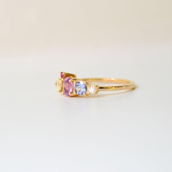 Anpé Atelier Varnaya 18kt Guld Ring m. Safirer - Ringe - 27-Customized2-001
