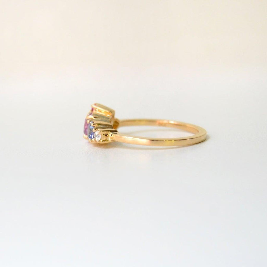 Anpé Atelier Varnaya 18kt Guld Ring m. Safirer - Ringe - 27-Customized2-001