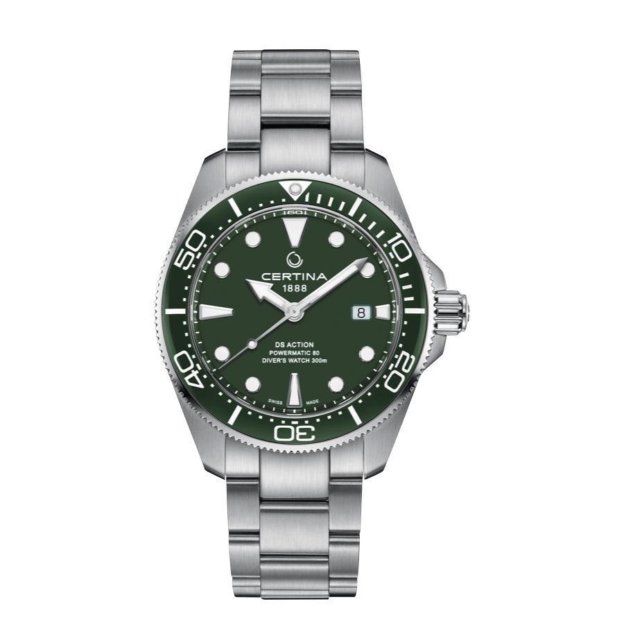 Certina DS Action Powermatic 80 herenhorloge met groene wijzerplaat en stalen schakel vanaf voorzijde gezien. ModelC0326071109100