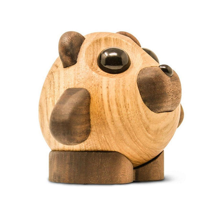 Fablewood Teddy de beer, houten figuur met licht- en donkerbruine tinten, Model 1102-2.