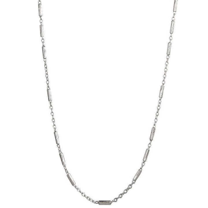 Jeberg Jewellery Nora ketting zilver met kleine langwerpige schakels, eenvoudige en elegante stijl. Model 4560-42-p