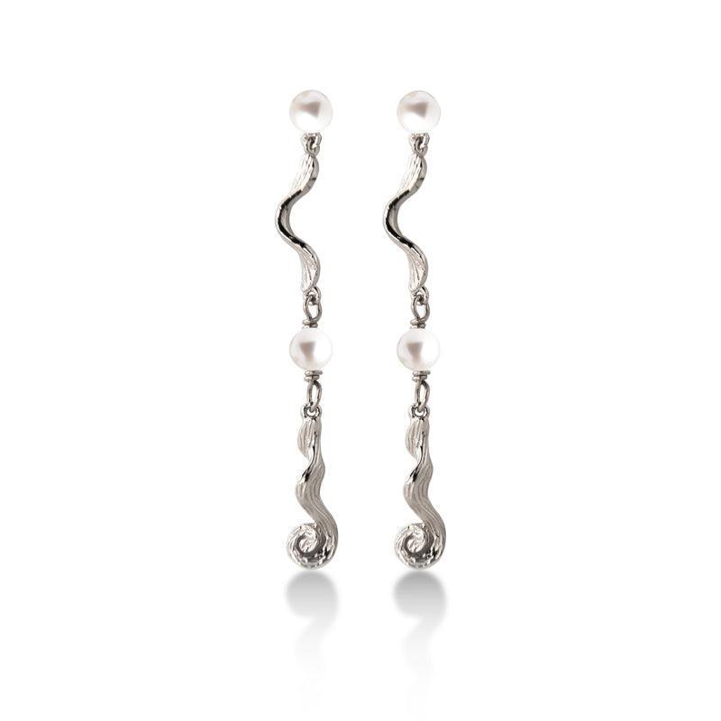 Jeberg Jewellery Ocean Pearl zilveren oorbellen met twee witte parels en golvend design. Model 51722-51722-1