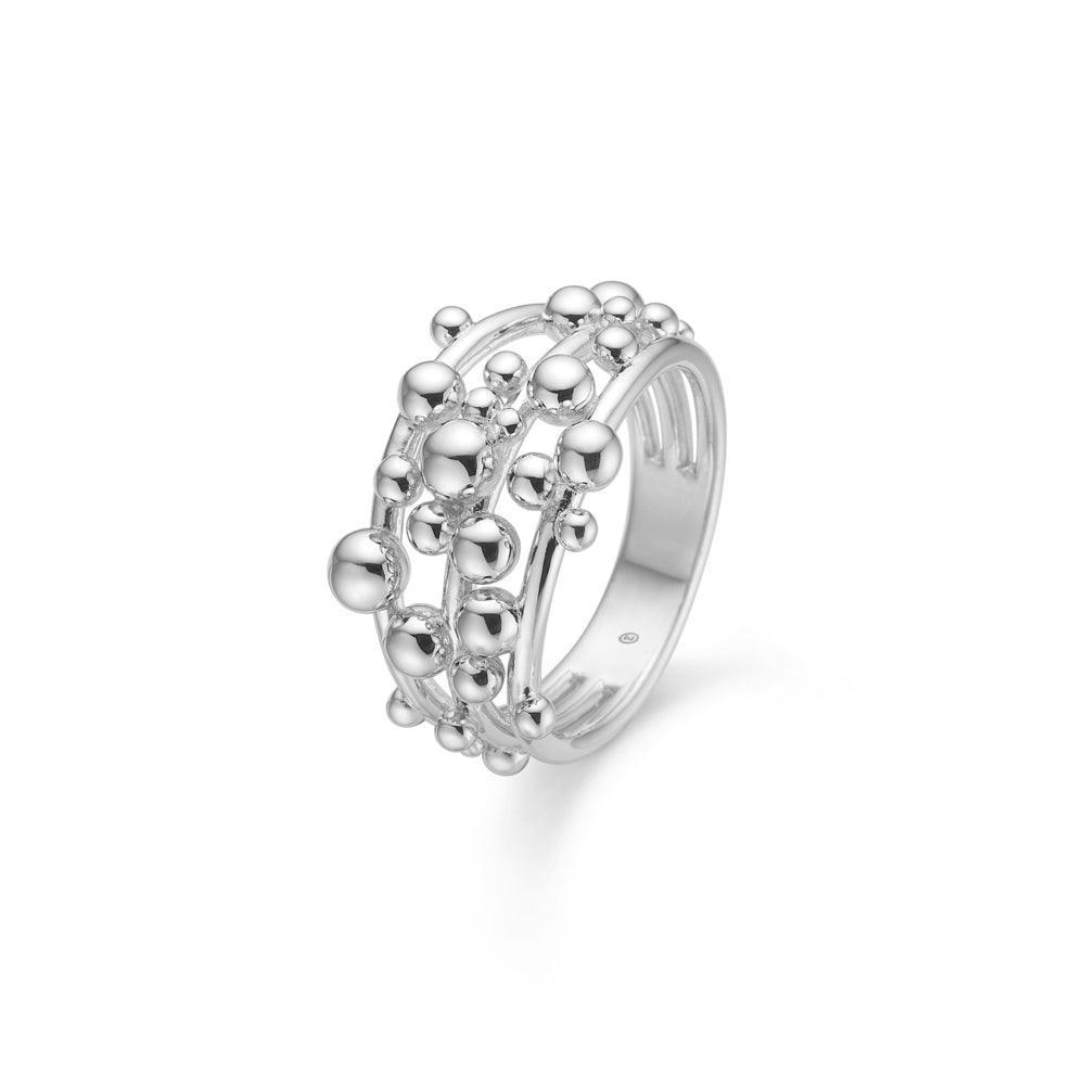 Mads Z Bubbles Ring, zilveren ring met bubbelachtige details, modern design. Model 2140166-001-1