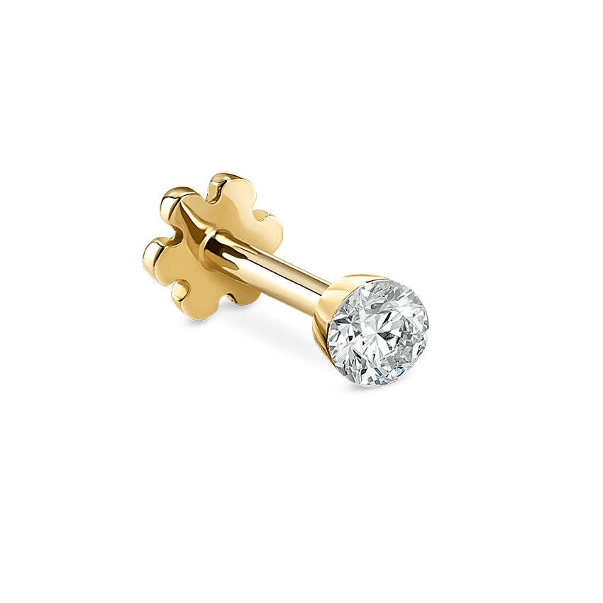 Maria Tash Invisible Set Diamond 2mm in goud met ronde briljant, detailfoto van oorbellen. Model XIVD-YG-W2-001-1.