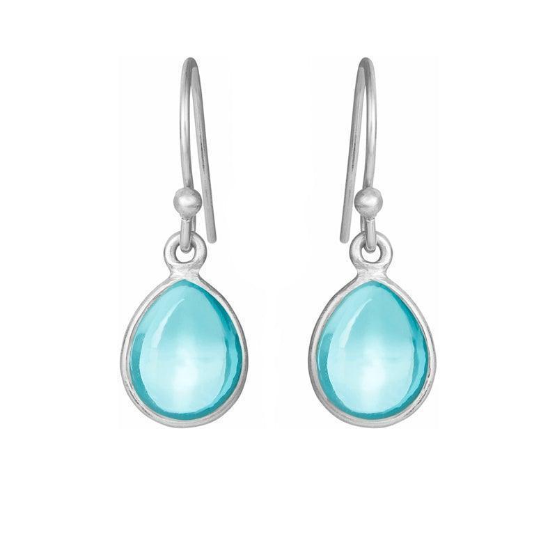 Susanne Friis Bjørner oorringen blauw topaas tonen druppelvormig ontwerp in zilver met lichtblauwe stenen. Model 5249-1-186-1