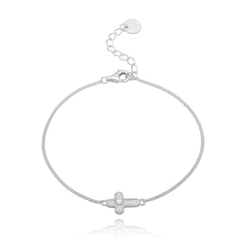 wioga karla armband zilver met kruishanger en pareldetail, enkele ketting. Model B-8076-S.
